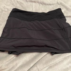 Lululemon Pace Rival Skirt  Size 4 Regular Lenth